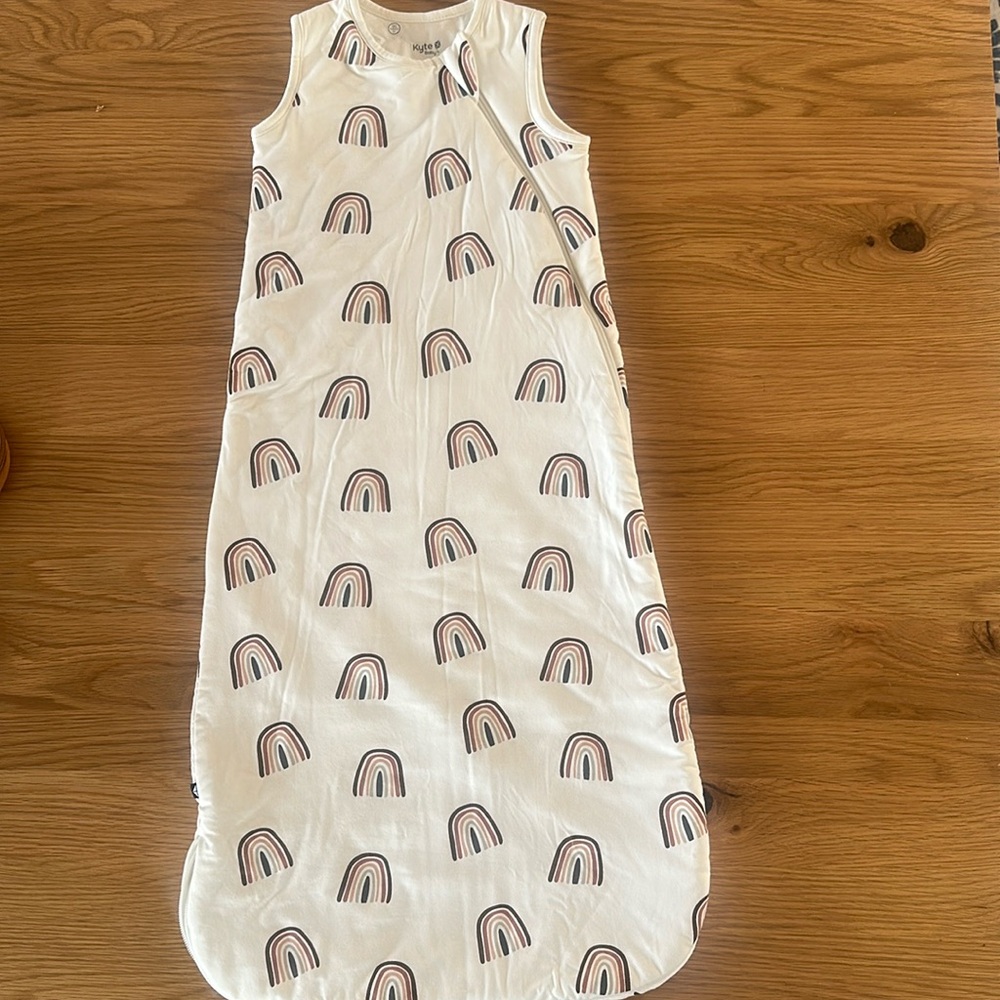 Kyte Baby Sleep Sack. Never used. Medium. 1.0 tog